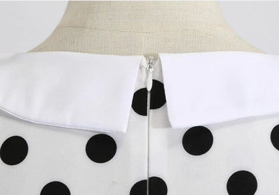 Rochie Cu Buline Anii 50