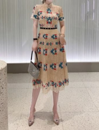 Rochie Lungă Cu Volane Vintage Champagne