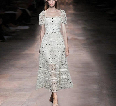 Rochie Albă Cu Buline De Epocă Anii 40