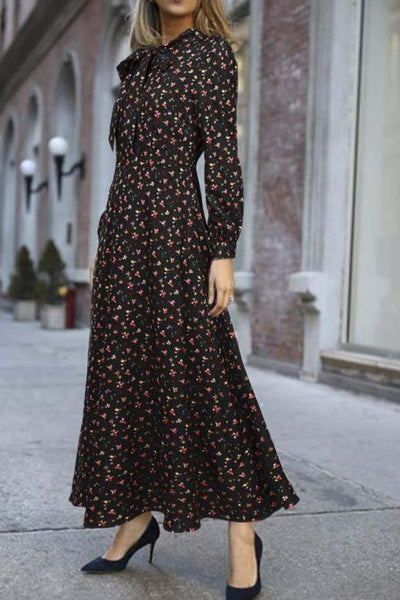 Rochie Neagră Fluidă De Epocă Anilor 40