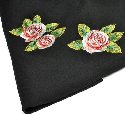 Rochie Vintage Anilor 40 Cu Trandafiri Mari