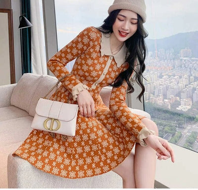 Rochie Portocalie De Epocă Anilor 40 Old School