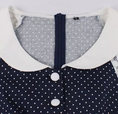 Rochie De Epocă Cu Guler Din Dantelă Albastră