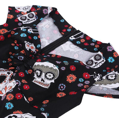 Rochie Neagră Cu Craniu De Mărime Plus Vintage