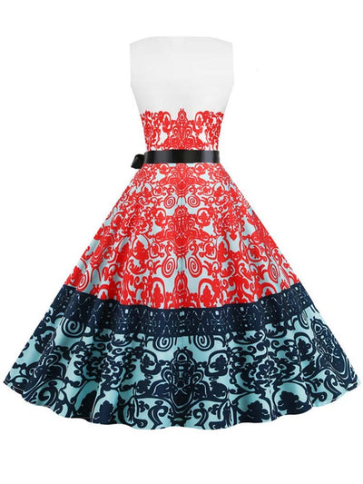 Rochie Roșie De Epocă