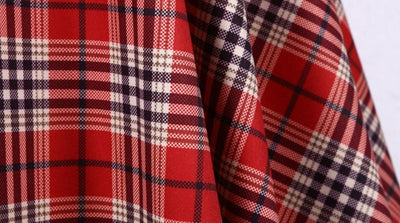 Rochie Vintage Cu Dungi Roșii Și Negre