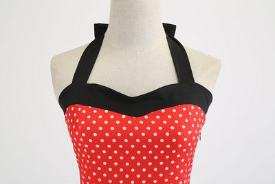 Rochie Roșie De Epocă