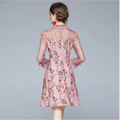 Rochie Scurtă Florală Vintage Roz