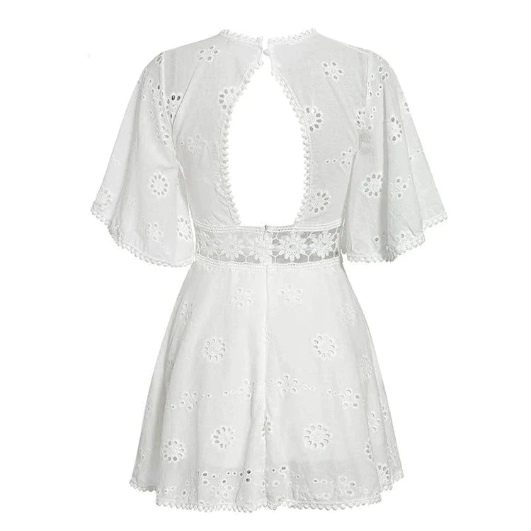 Rochie Albă Hippie Mică Din Anii 70