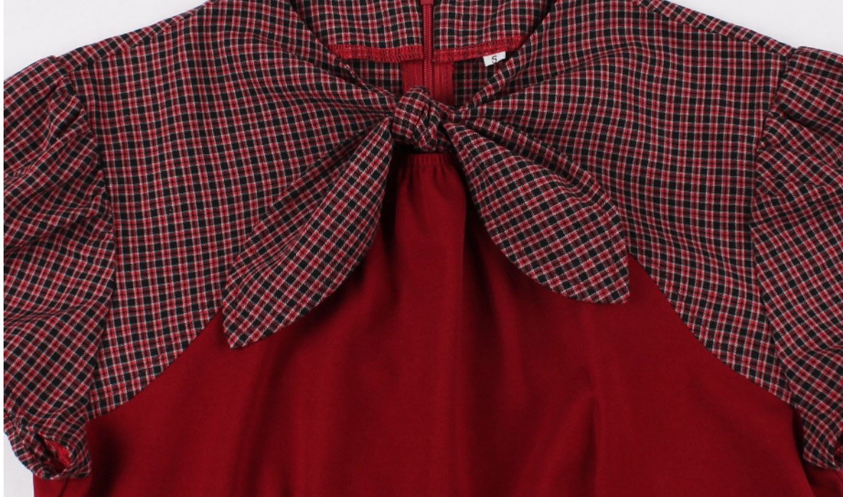 Rochie Roșie Șic Anilor 50