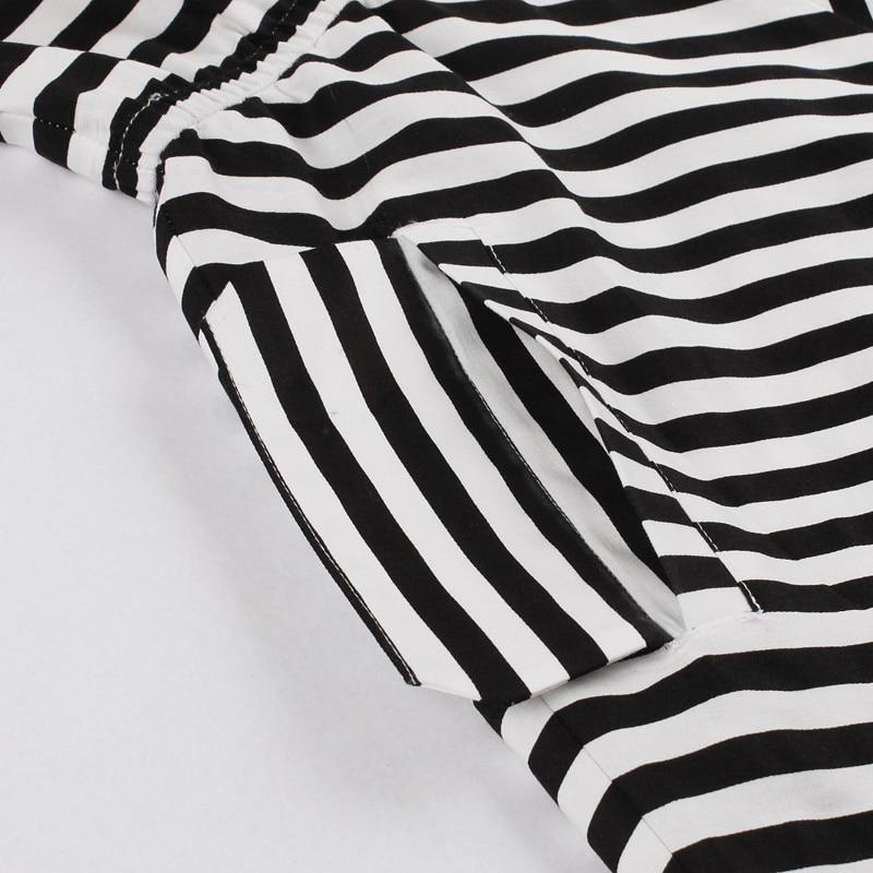 Rochie Cu Dungi Anii 50