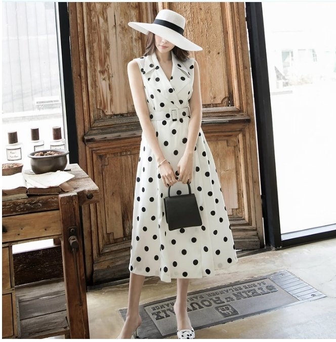 Rochie Cu Buline Anii 40