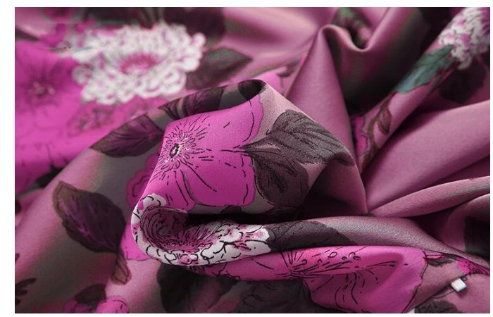 Rochie Mov Cu Gât Înalt Anilor 40