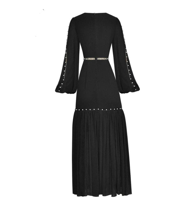 Rochie Cu Margele Negre Anilor 40