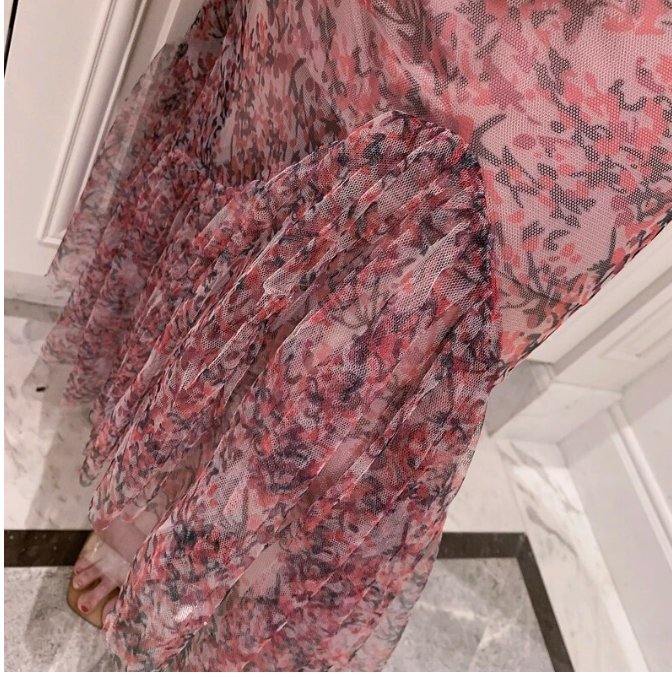 Rochie Sexy Roz Anii 40