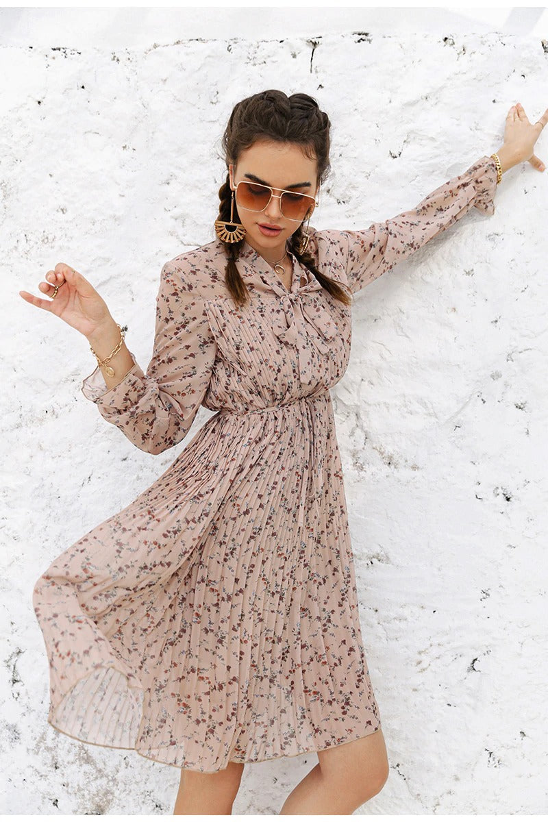 Rochie De Ceremonie Florală De Epocă