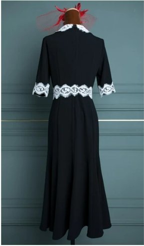 Rochie De Teacă Neagră De Epocă