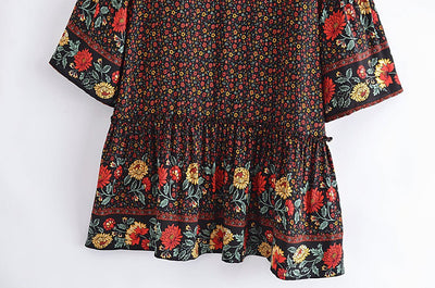 Rochie Colorată Din Anii Șaptezeci
