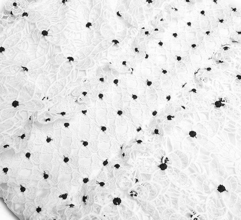 Rochie Albă Cu Buline De Epocă Anii 40