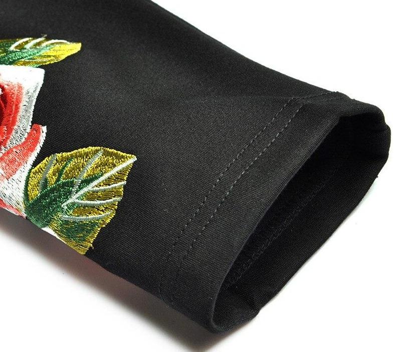 Rochie Vintage Anilor 40 Cu Trandafiri Mari