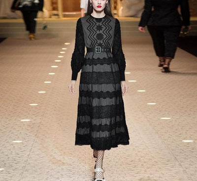 Rochie De Epocă Cu Mânecă Lanternă Anilor 40