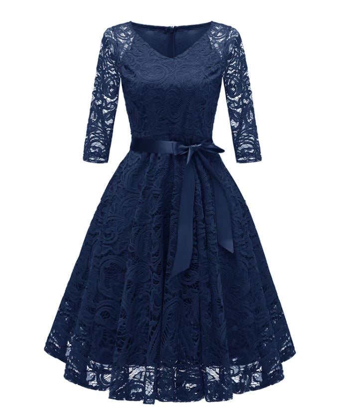 Rochie De Broderie Albastră Vintage