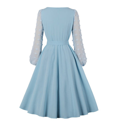 Rochie Vintage Cu Broderie Albastră