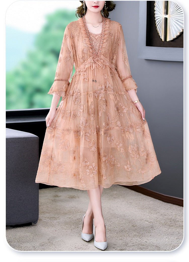 Rochie Vintage Cu Broderie Florală