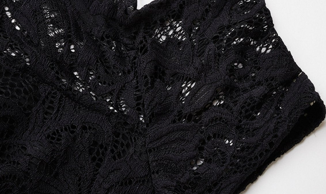 Rochie De Ceremonie Neagră De Epocă