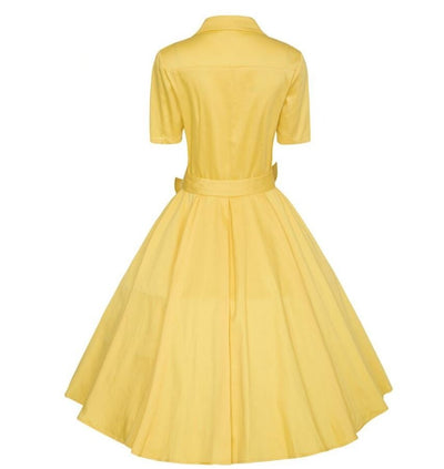 Rochie De Epocă Cu Guler Crestat