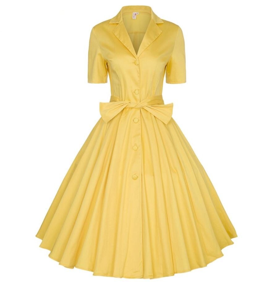 Rochie De Epocă Cu Guler Crestat