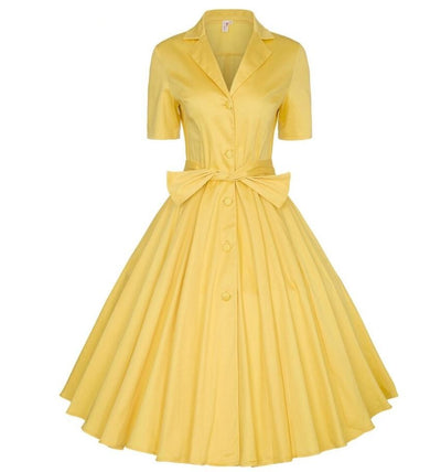 Rochie De Epocă Cu Guler Crestat