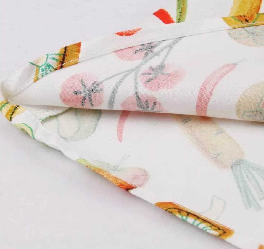 Rochie Vintage Cu Decolteu Rotund Flori Crem