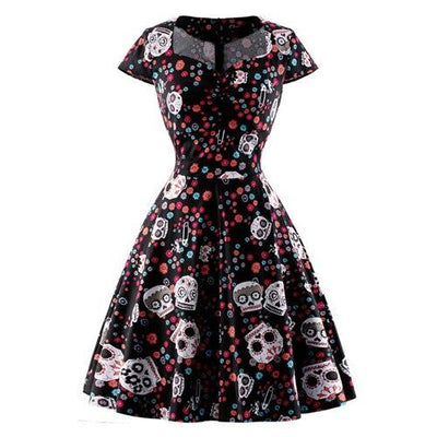 Rochie Neagră Cu Craniu De Mărime Plus Vintage