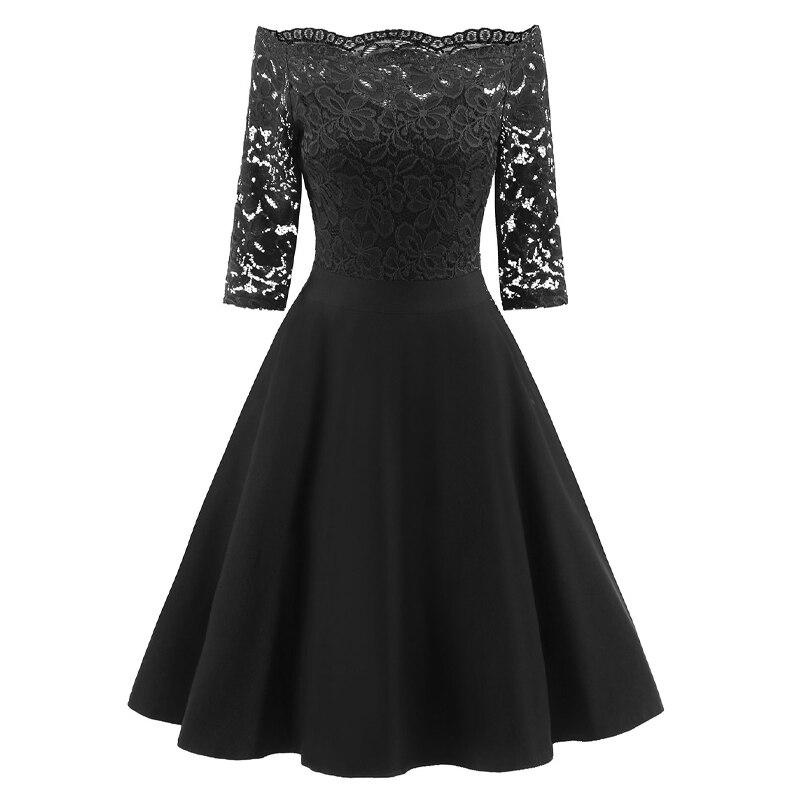 Rochie Neagră De Epocă Cu Gât De Barcă