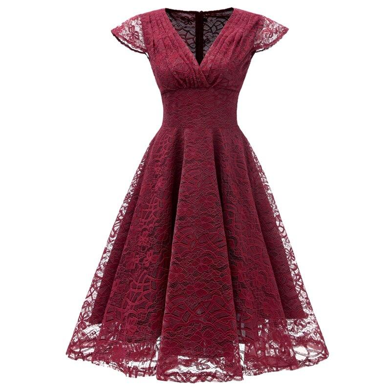 Rochie De Recepție Roșie De Epocă