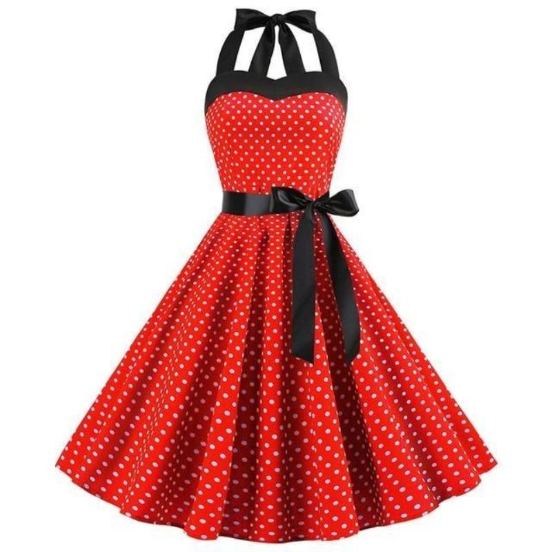 Rochie Roșie De Epocă