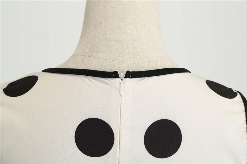 Rochie Alb-Negru Anii 50